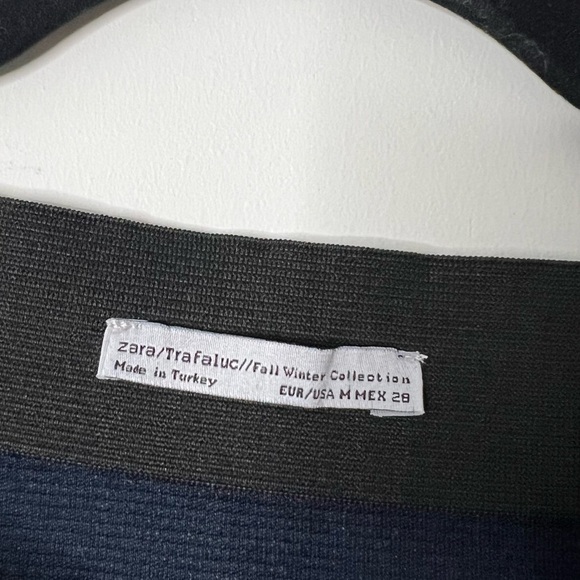 Zara Horizontal ribbed A-Line Stripe Skater Skirt  with subtle ribbed texture - Picture 4 of 6